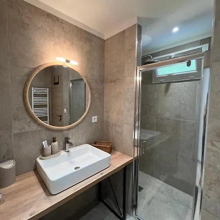 Διαμέρισμα Rez-de-villa Avec Terrasse Privative Sur Jardin