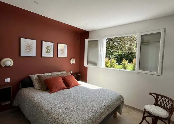 公寓 Rez-de-villa Avec Terrasse Privative Sur Jardin 阿雅克肖