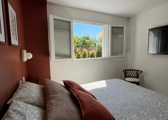 公寓 Rez-de-villa Avec Terrasse Privative Sur Jardin 阿雅克肖
