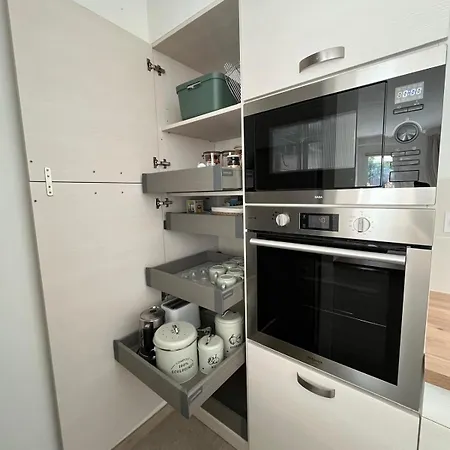 Apartment Rez-de-villa Avec Terrasse Privative Sur Jardin Ajaccio (Corsica)